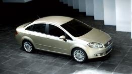 Fiat Linea - prawy bok