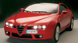 Alfa Romeo Brera - przód - reflektory włączone