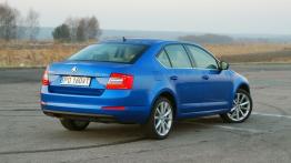 Skoda Octavia III Liftback TDI - galeria redakcyjna - widok z tyłu