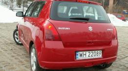 Suzuki Swift 1.3 DDiS - widok z tyłu