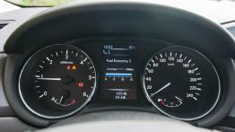 Nissan Pulsar 1.5 dCi 110KM - galeria redakcyjna - zestaw wskaźników