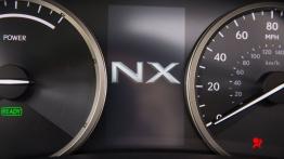 Lexus NX 300h (2015) - wersja amerykańska - komputer pokładowy