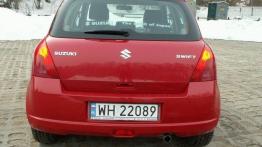 Suzuki Swift 1.3 DDiS - widok z tyłu