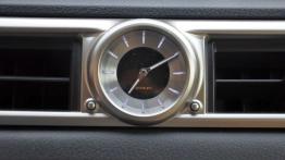Lexus GS IV Sedan 350 317KM - galeria redakcyjna - zegarek