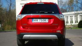 Mitsubishi Outlander FL - korzystna kosmetyka