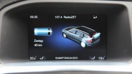 Volvo V60 Facelifting Plug-in Hybrid - galeria redakcyjna - ekran systemu multimedialnego