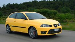 Seat Ibiza IV Cupra - prawy bok