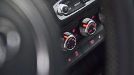 Audi A1 Sportback Facelifting TFSI - galeria redakcyjna - panel sterowania wentylacją i nawiewem
