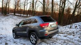 Jeep Grand Cherokee IV Terenowy 3.0 V6 CRD 241KM - galeria redakcyjna - widok z tyłu