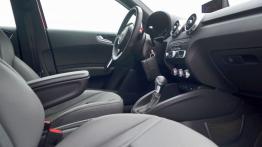 Audi A1 Sportback Facelifting TFSI - galeria redakcyjna - widok ogólny wnętrza z przodu