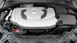 Volvo V60 Facelifting Plug-in Hybrid - galeria redakcyjna - silnik