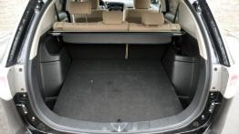 Mitsubishi Outlander III SUV 2.0 SOHC MIVEC 147KM - galeria redakcyjna - bagażnik