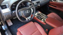 Lexus GS IV 300h F Sport 223KM - galeria redakcyjna - pełny panel przedni