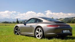 Porsche 911 (991) Carrera 4S Coupe 3.8 400KM - galeria redakcyjna - widok z tyłu