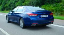 Nowy Hyundai Genesis - koreańska demonstracja