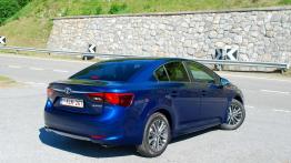 Toyota Avensis FL - europejska premiera