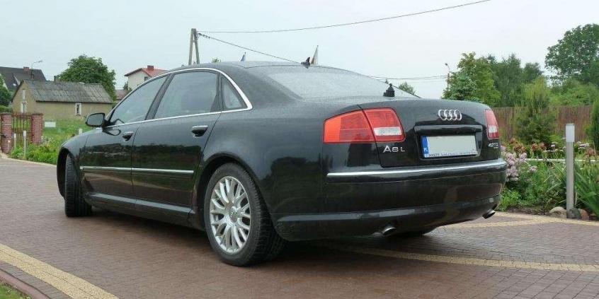 Aluminiowy luksus - Audi A8 (2002-2009)