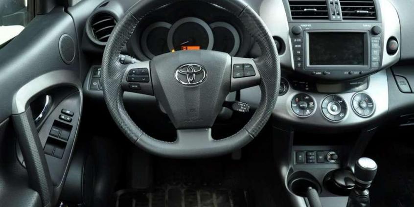 Toyota RAV4 - (Face)lifting