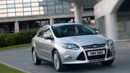 Ford Focus III Sedan - widok z przodu