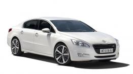 Peugeot 508 sedan - prawy bok