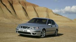 Saab 9-5 Sedan - widok z przodu