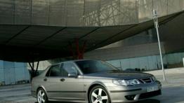 Saab 9-5 Sedan - prawy bok