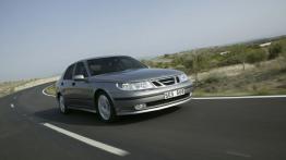 Saab 9-5 Sedan - widok z przodu