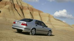 Saab 9-5 Sedan - widok z tyłu