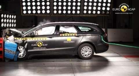 Euro NCAP - 5 gwiazdek Passata, Mondeo i Fabii