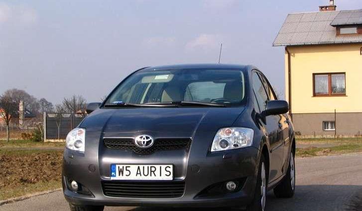 Toyota Auris - godny następca Corolli?