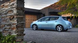 Nissan Leaf - lewy bok