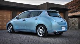 Nissan Leaf - tył - reflektory wyłączone