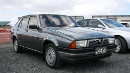 Alfa Romeo 75 - ta, która zamknęła pewien rozdział