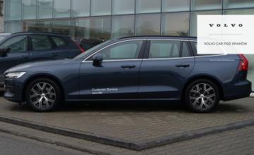 Volvo V60 II  Kombi Facelifting 2.0 B3 163KM 2023 Essential, zdjęcie 2