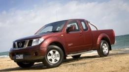 Nissan Navara King Cab - lewy bok