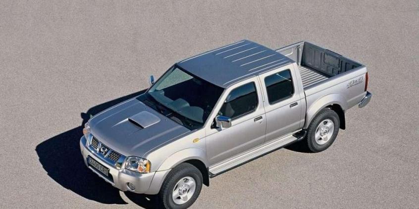 Nissan NP300 - wół roboczy