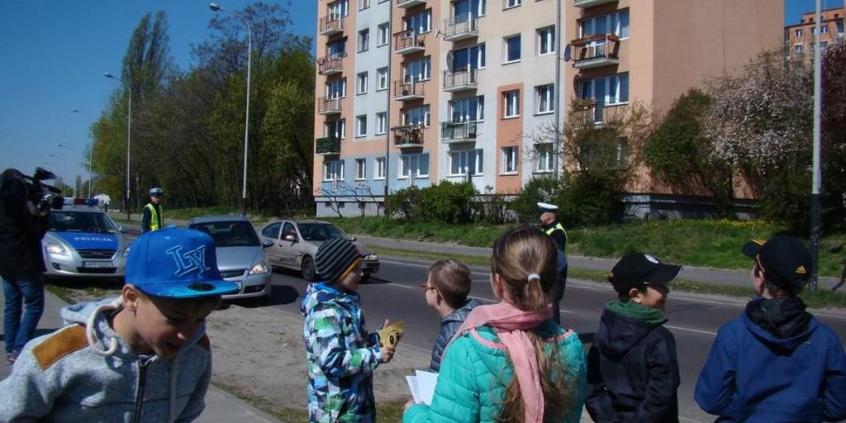 Spada liczba wypadków z dziećmi, ale edukacja wciąż potrzebna