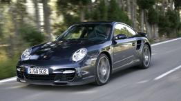 Porsche 911 Turbo - widok z przodu