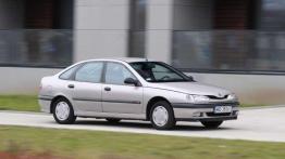 Renault Laguna 2.0: Czasy świetności ma już za sobą...