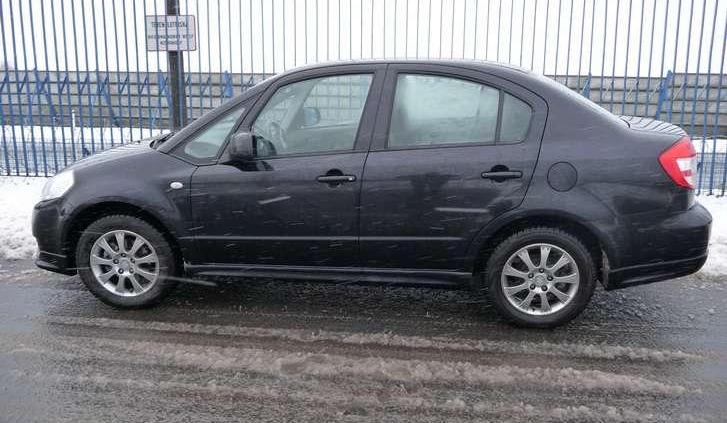 Suzuki SX4 sedan 1.6 2 WD