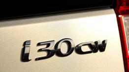 Hyundai i30 Kombi - emblemat