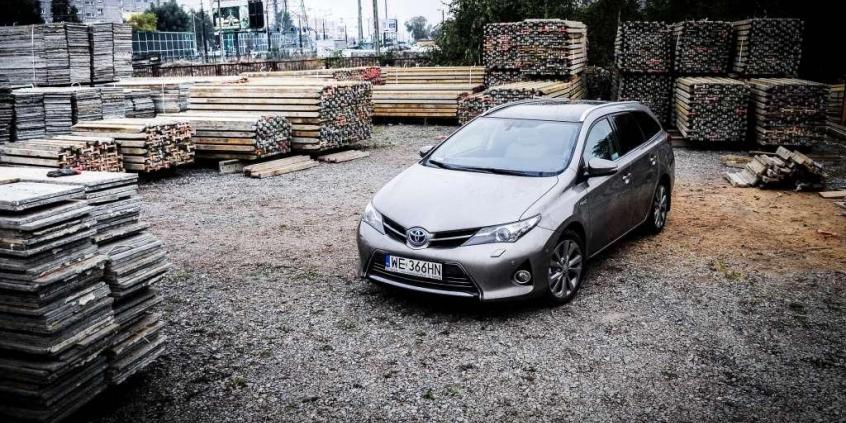 Toyota Auris Touring Sports Hybrid - sens hybrydy