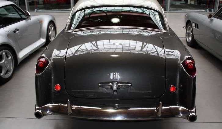 Facel Vega HK 500 - Francuz z amerykańskim sercem