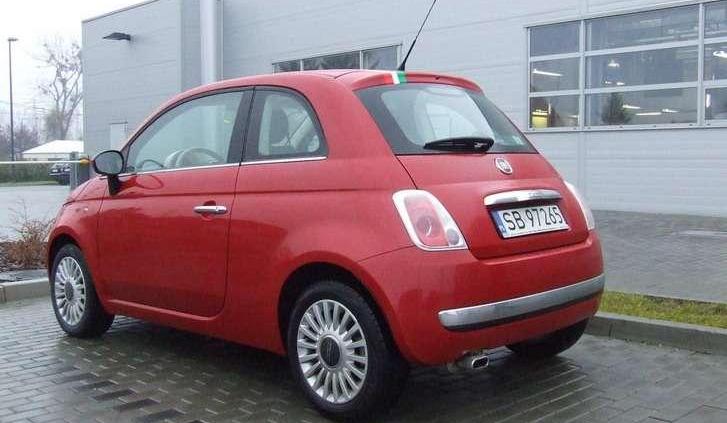 Fiat 500 - kochaj albo rzuć