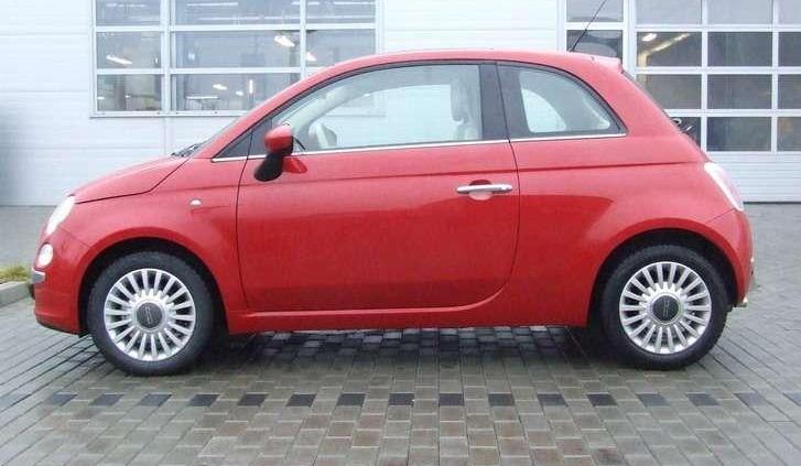 Fiat 500 - kochaj albo rzuć