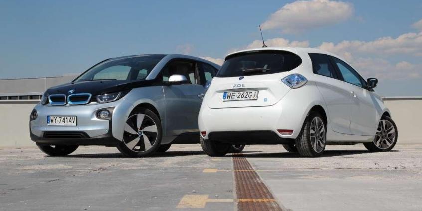 BMW i3 vs Renault Zoe - elektryzują miasto