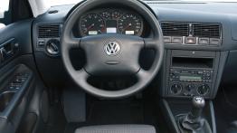 Używany Volkswagen Golf IV (1997-2003). Poradnik kupującego