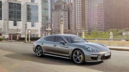 Porsche Panamera Turbo S po delikatnym liftingu