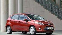 Ford Fiesta VII Hatchback 5d - prawy bok