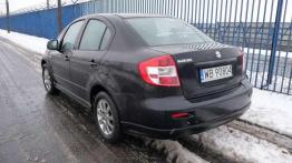 Suzuki SX4 sedan 1.6 2 WD